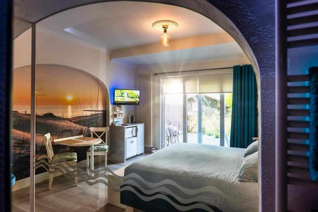Vikingen Bed & Breakfast Westende Bagian luar foto